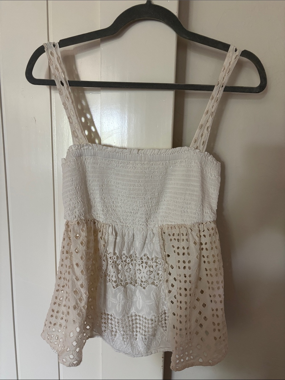Anthropologie Ivory & Beige Eyelet Lace Camisole